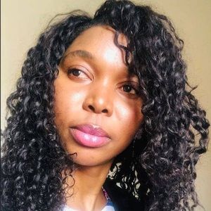 Meet your Posher, Fatou